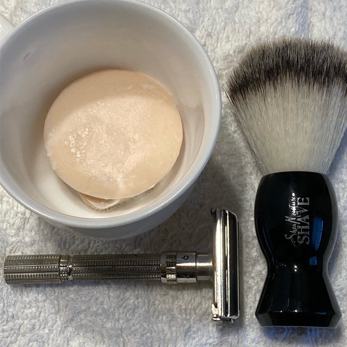 Today's shave:  Van Der Hagen shave soap.  My trusty Shea Moisture Men synthetic brush.  Vintage Gillette adjustable safety razor with a brand new Astra SP blade.  Ready to take on the day!  #shave #shaving #sotd #shaveoftheday #mensgrooming #vintage #shavelikeachamp