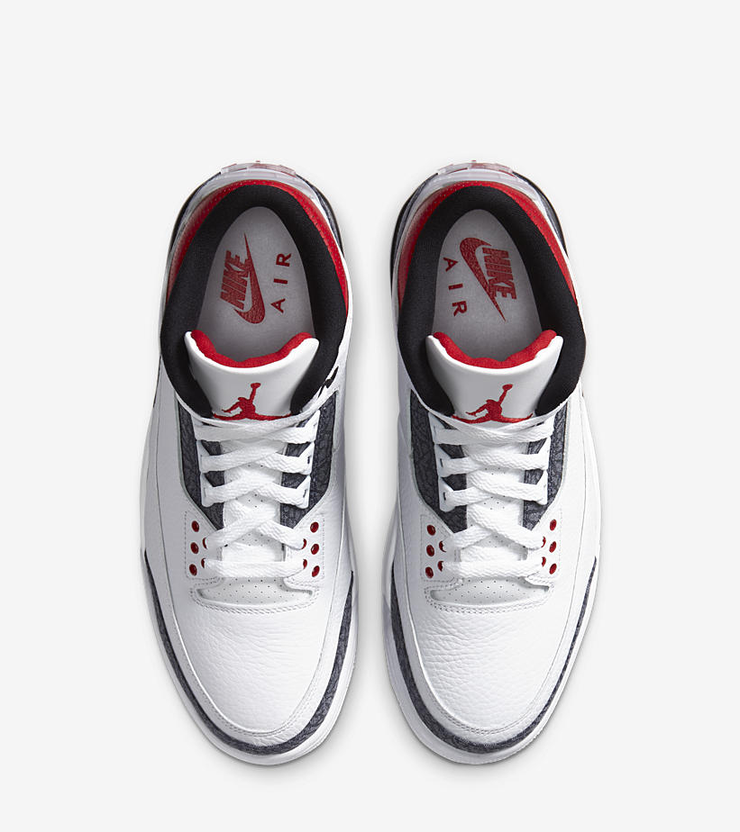SOLELINKS's tweet image. Official Images of Air Jordan 3 Retro SE Fire Red Denim