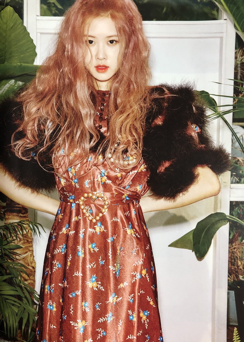  Rosé starts the song with her angelic voice. She almost sings in FalsettoShe's floating in space reading a book at the end of a magical stairway