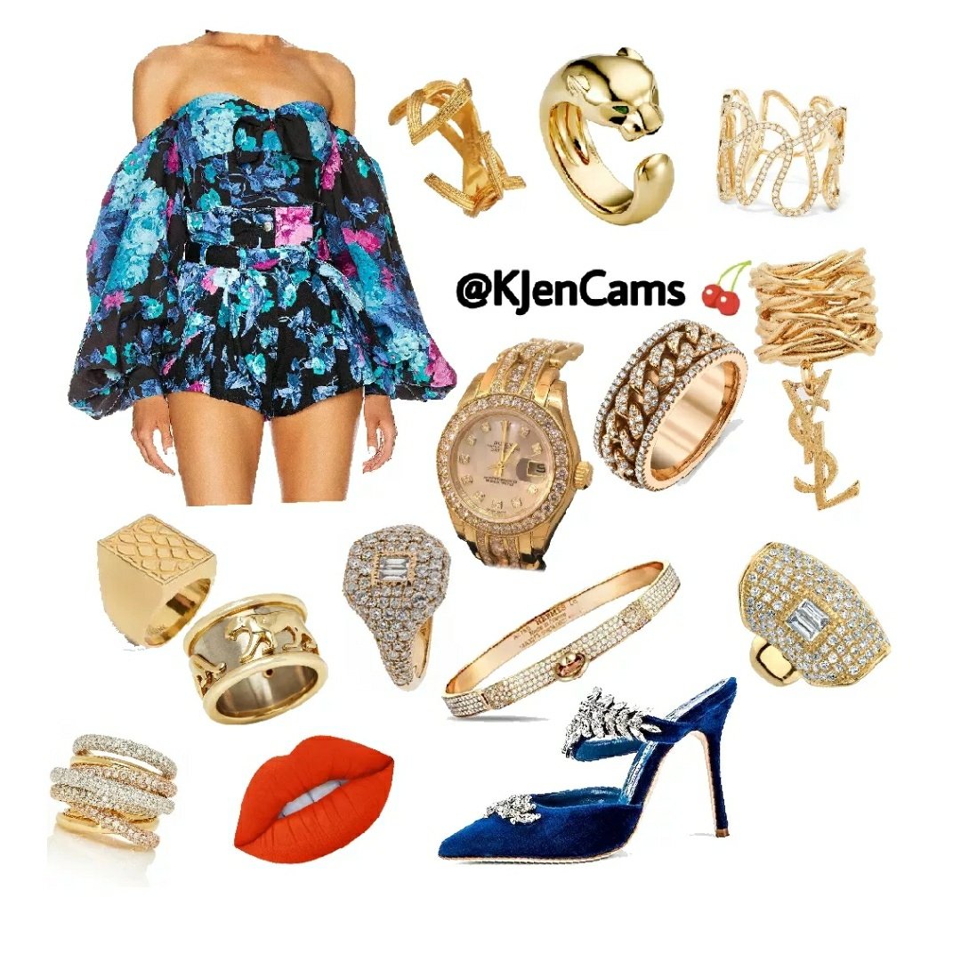  Rosé then jumps down from the couch and scream in the distance Lisa's name