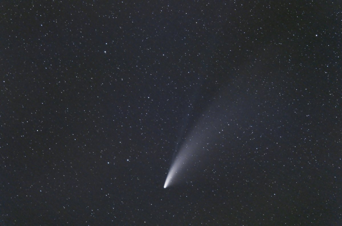 NorthwestAstro's tweet photo. Our club members have been taking many pictures of #cometNEOWISE this past month and here are just some of them! 
Thanks to all who shared them with us!☄️☄️☄️

Part two comes tomorrow.

#comet #Astrophotography #NeowiseComet #Space #astronomy #astronomer #cometc2020f3 #NEOWISE https://t.co/zdee6SwPJw