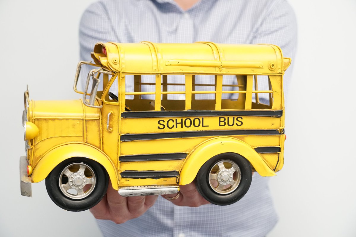 wrdsb's tweet photo. Does your child take the school bus to school? 🚌

@STSWR is asking families who live in bus zones to communicate their transportation needs for the possibility that school boards are required to use the Adaptive / Hybrid model for September.

Details: https://t.co/lMjx10Rx3J https://t.co/RFhDe9GDAW