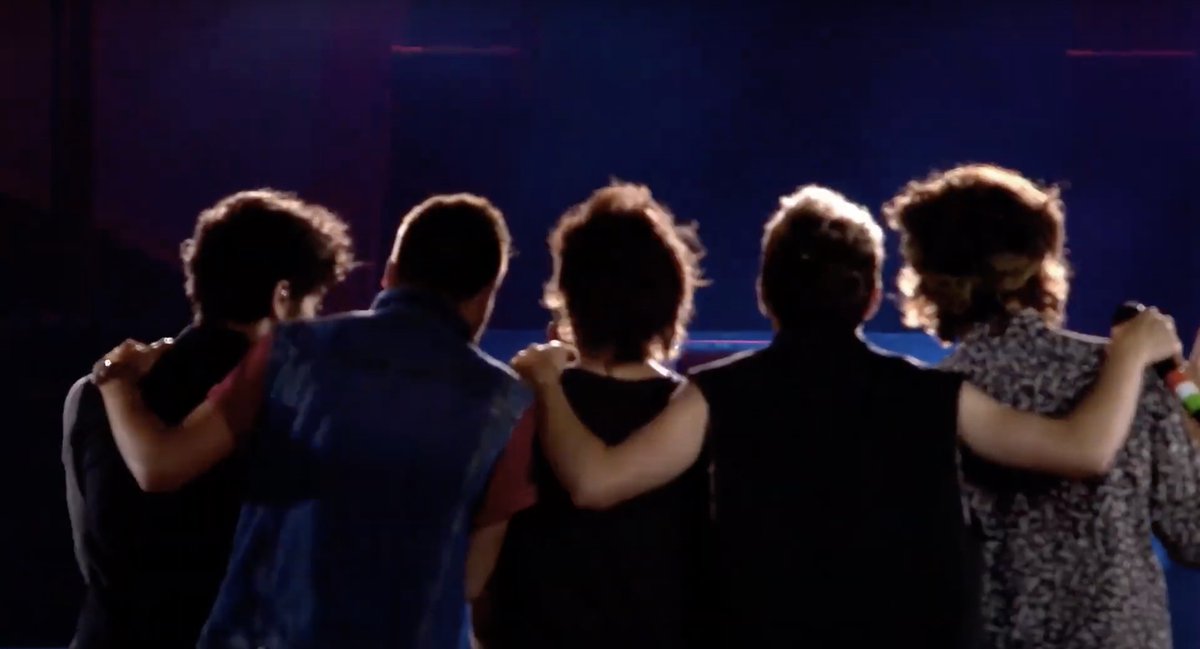 TEAMLOUISPH's tweet photo. Thank you 1D, for everything. 

#1DWWATOUR https://t.co/6UYzrWj9lR