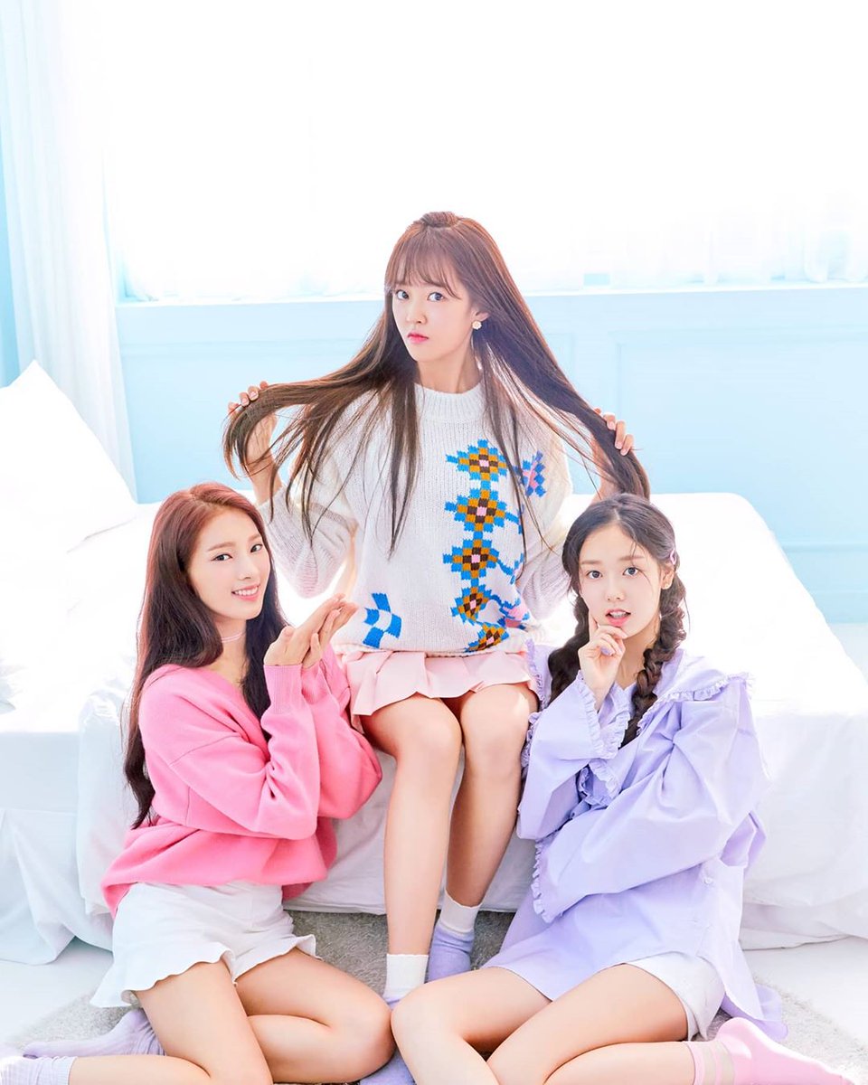 FanaticsArg's tweet photo. • 28|07|20 • Flavor •

Yoonhye,Chiayi y Doah en la sub-unidad 'Flavor' hace tiempo atrás ❣️

#Fanatics #파나틱스 #Kpop #KpopArgentina #GirlGroup #도아 #Doah #지아이 #Chiayi #윤혜 #Yoonhye https://t.co/edL9QUGO8S