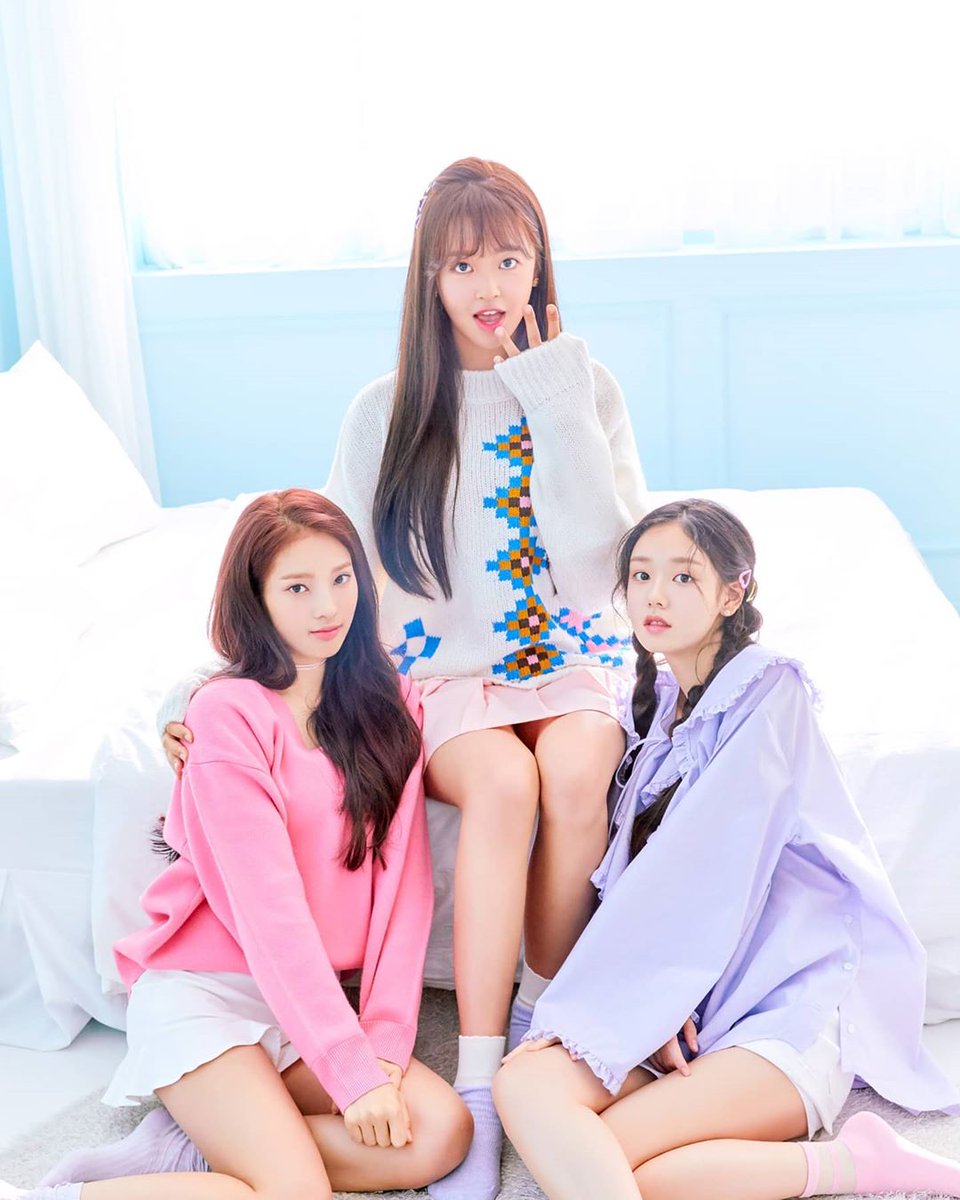 FanaticsArg's tweet photo. • 28|07|20 • Flavor •

Yoonhye,Chiayi y Doah en la sub-unidad 'Flavor' hace tiempo atrás ❣️

#Fanatics #파나틱스 #Kpop #KpopArgentina #GirlGroup #도아 #Doah #지아이 #Chiayi #윤혜 #Yoonhye https://t.co/edL9QUGO8S