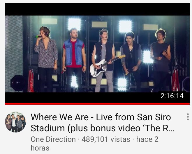 goldenxthebrave's tweet photo. Las 2 horas 16 minutos 14 segundos más lindas de mi vida #1DWWATOUR https://t.co/QeF4f2VwWB