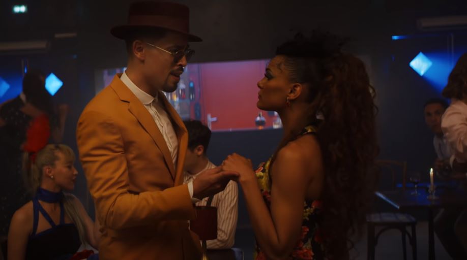 Lartiste <a href="/TheRealLartiste/">Lartiste</a> revient «Comme Avant» entouré de Caroliina <a href="/CaroliinaMusic/">Caroliina.Officiel</a> et Dj Vens-T <a href="/DeejayVensT/">Dj Vens-T</a> - Clip ➡️ oodarmagazine.com/musique/pop/ra…