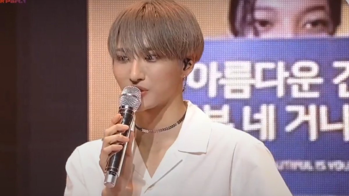 seonghwa tried so hard not to cry  it was really emotional bc he worked so hard for this and we can see how atinys supported them no matter what. he was really touched and thankful to have us  that's when i decided to protect and support him at all costs. 