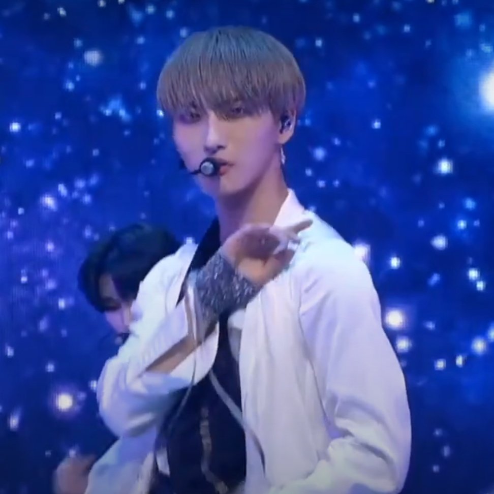 ateez comeback show seonghwa — a thread 