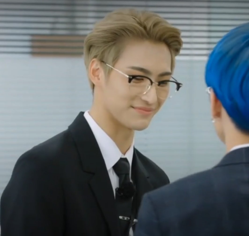 ateez comeback show seonghwa — a thread 