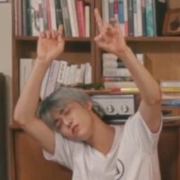 เดินเข้าร้านเหล้า      เหล้าเป๊กแรก