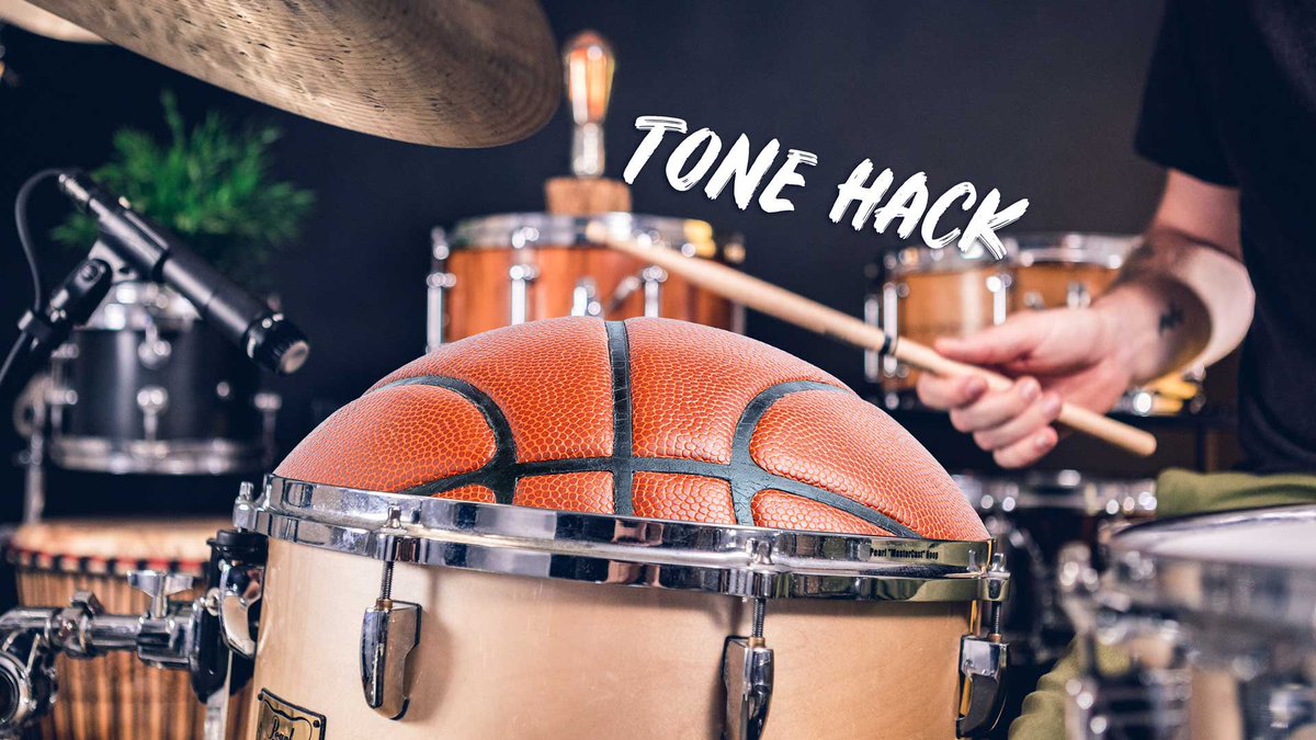 SoundsLikeADrum's tweet image. Basketballs don’t make great drums and drums generally shouldn’t sound like basketballs so we’ve got a hack for your floor tom to help get rid of that sound if you’re experiencing it: sladl.ink/Episode116
👂🏼👉🏼🥁
 #drumheads #drumhack #drumtechcad
