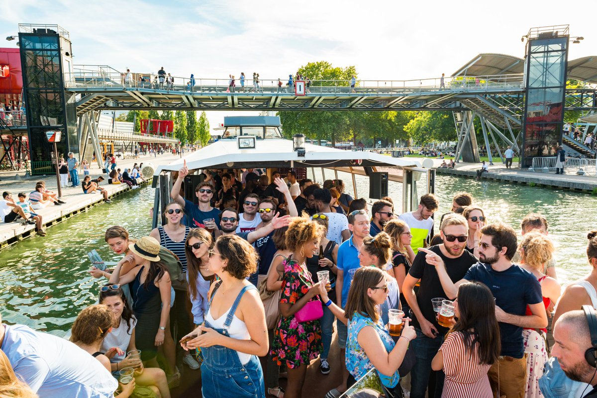 La fête du canal de l’Ourq. Venez passer un moment agréable au bord du Canal de l'Ourcq - du Bassin de la Villette au Canal Saint-Denis - du 18 juillet au 20 septembre 2020. Tous les week-ends, des animations y rythmeront l'été.

Photo (c) L’été du canal / Arthur Crestani