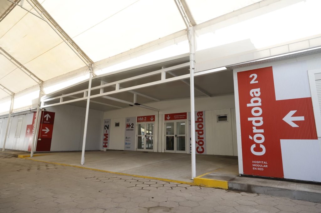 gobdecordoba's tweet image. El presidente @alferdez y el gobernador @JSchiaretti pusieron en marcha por videoconferencia el #hospitalmodular San Roque, ubicado en el Polo Sanitario de la ciudad de #Córdoba, en el marco de la inauguración de más hospitales de este tipo en otros puntos del país.