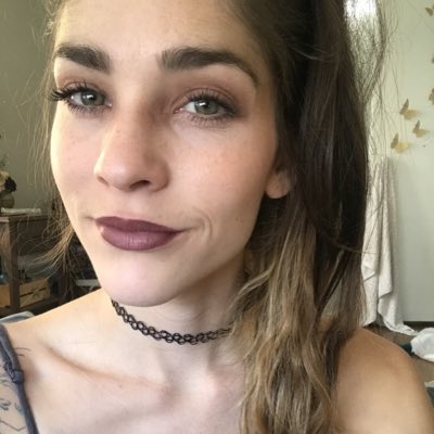 Look I did my own makeup 🥰   #NewProfilePic https://t.co/miO2EBEEer<a href="/tag/newprofilepic"class="tags">#NewProfilePic</a>