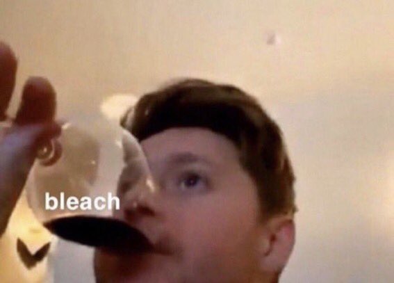 carolinelosav_'s tweet image. today’s the last day one direction is gonna be active. i’m not doing well. anyways stream infinity #infinitymv