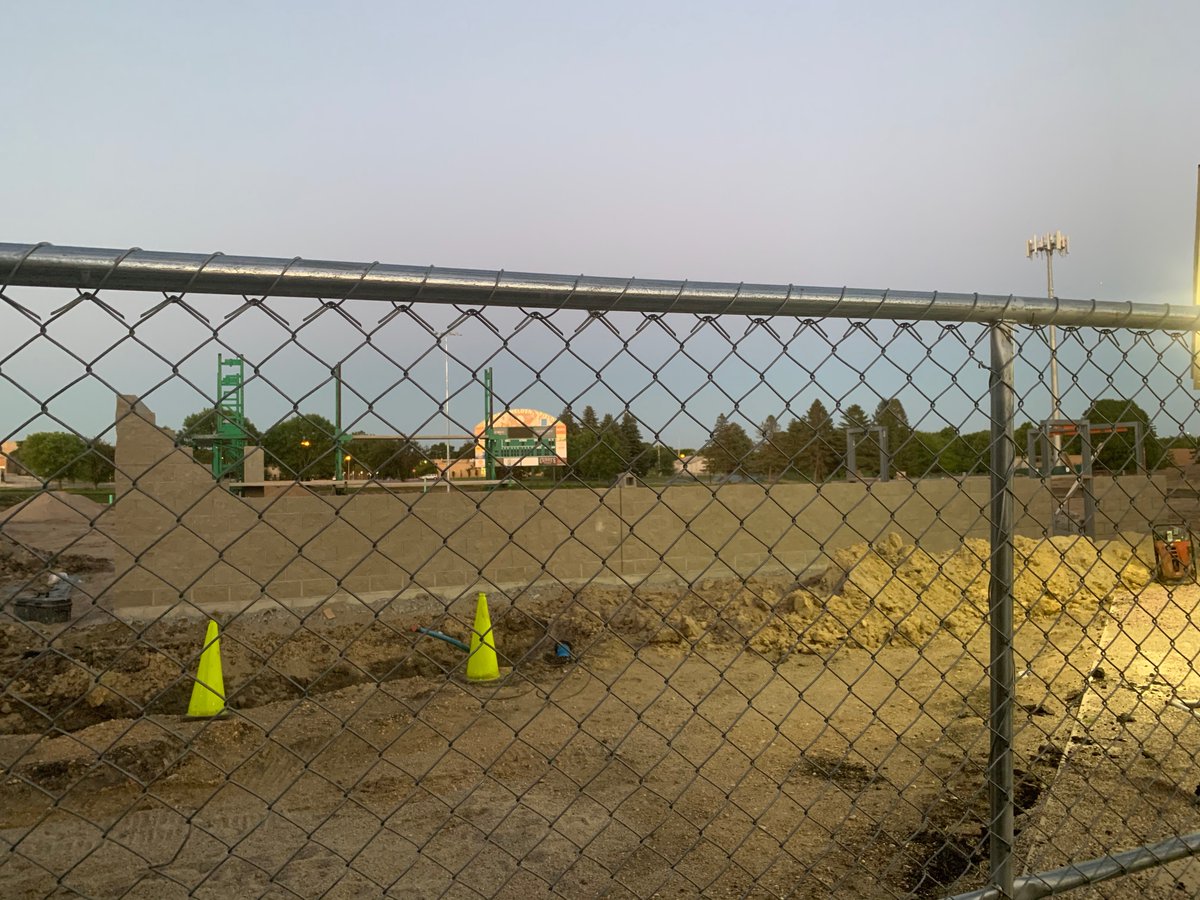 brookingscubs's tweet image. Dugouts are going up!