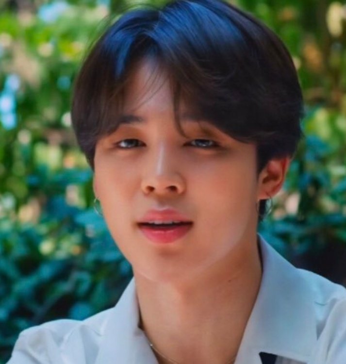 Jimin's unwhitewashed and glowing skin - A needed thread..