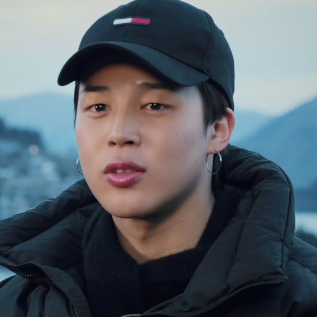 Jimin's unwhitewashed and glowing skin - A needed thread..