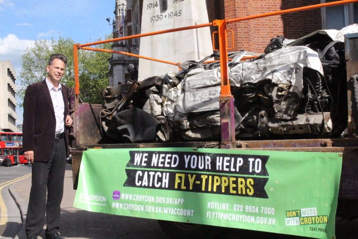 cleanupbritain's tweet photo. Let's give credit where it's due.  Well done to @cleanstreetstu the Deputy Leader of @yourcroydon for this crushing success!  Fly-tippers - and their vehicles - deserve this sort of treatment, and we wish more Councils would have the courage to follow this excellent example. https://t.co/0c4gKO50RU