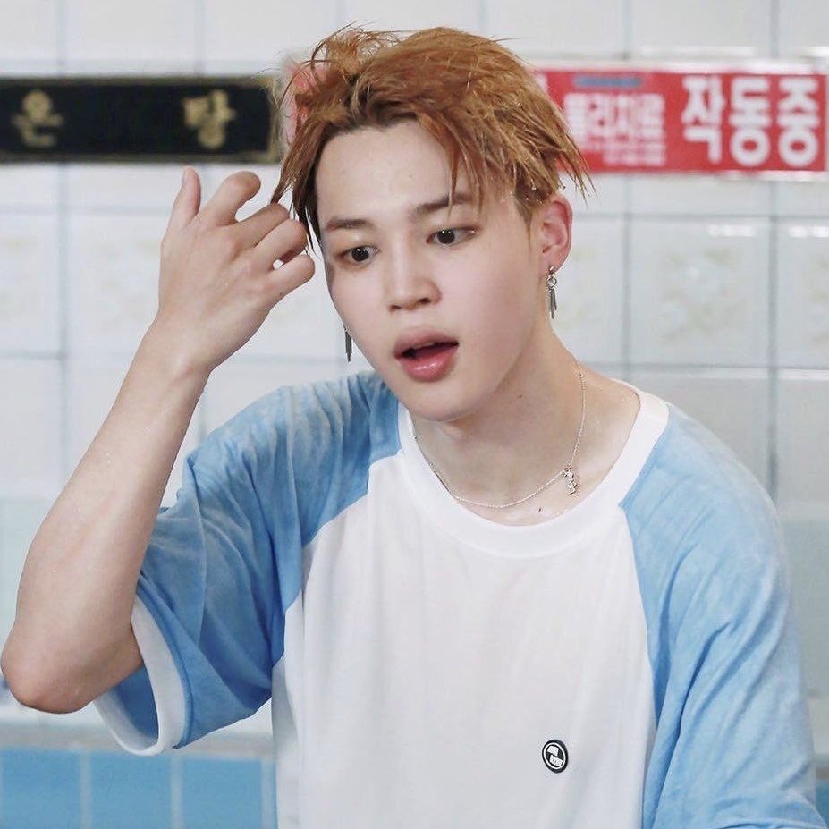 Jimin's unwhitewashed and glowing skin - A needed thread..