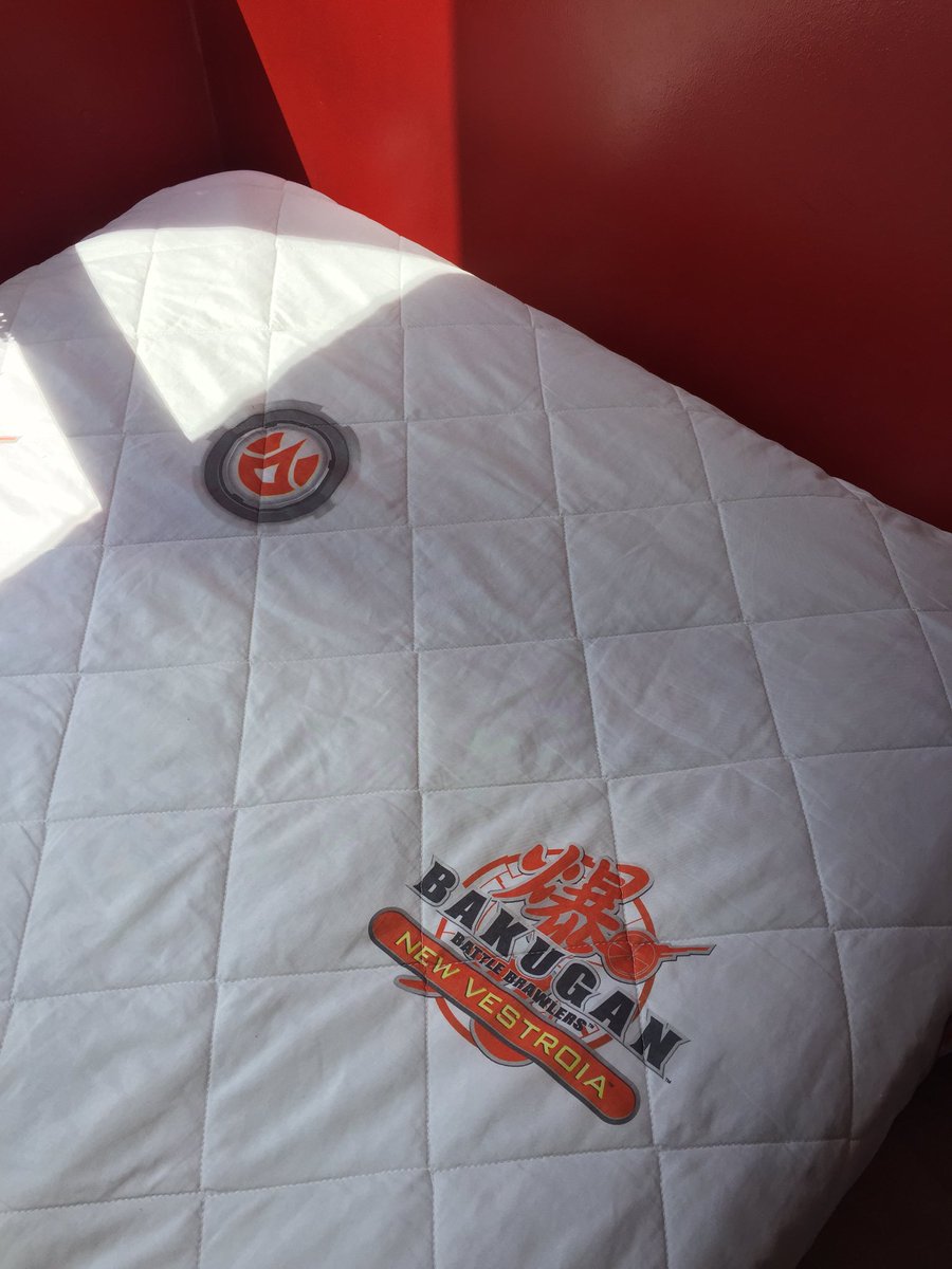 Babaanneme odama uygun yatak örtüsü alır mısın dedim , almış...