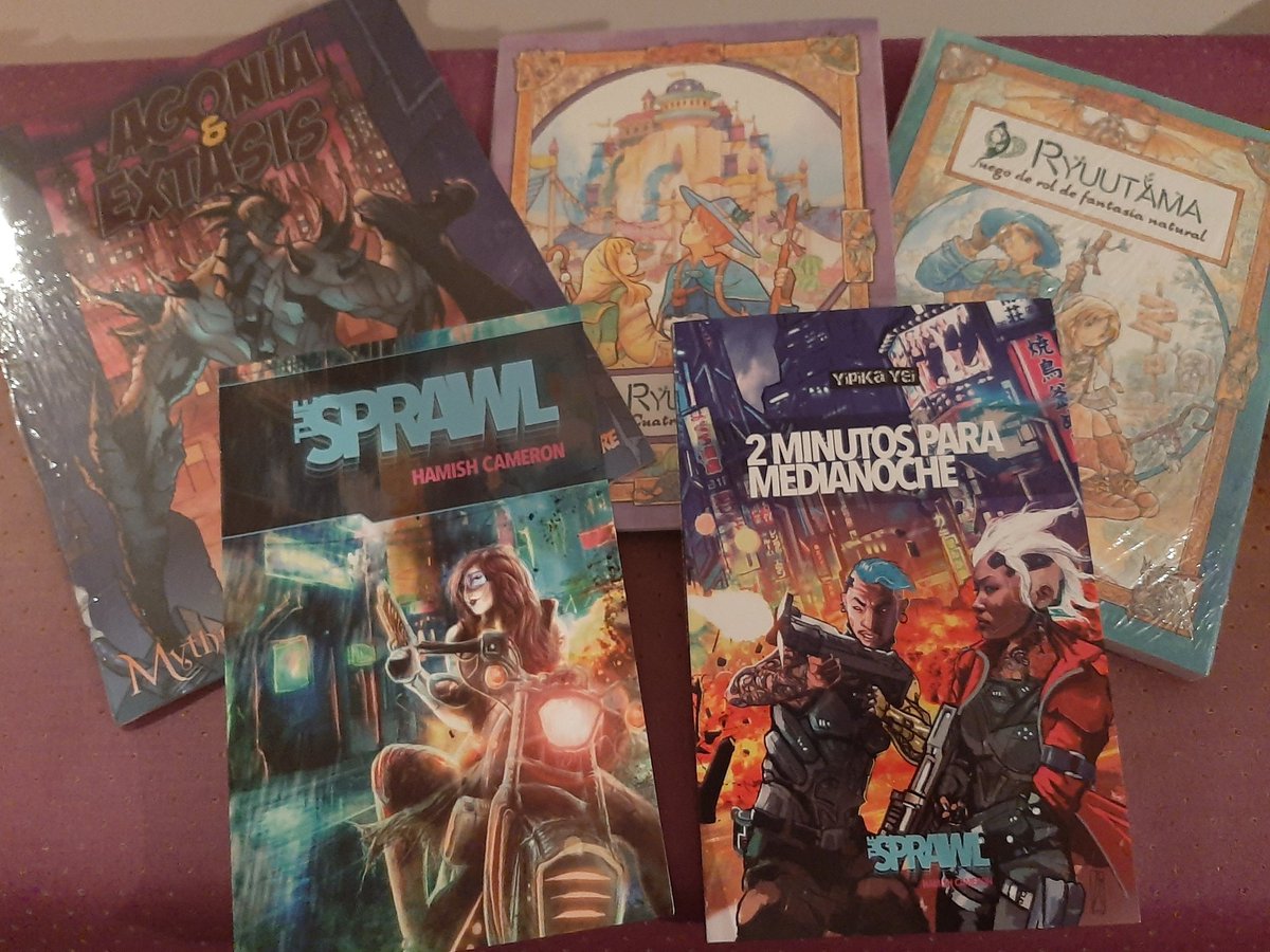 Y todo esto hoy.....vaya tela <a href="/Ed77Mundos/">77Mundos</a> , <a href="/Other_Selves/">Other Selves</a> , <a href="/YipiKa_Yei/">Yipi Ka Yei!!</a> , hoy me ha ayudado a darle un like al dia, porque vaya mañanita...tambien ha colaborado el inestimable <a href="/ShkarXurxes/">𝓢𝓱𝓴𝓪𝓻</a> , gracias neno.