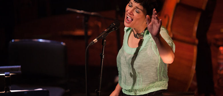 AucklandLive's tweet image. For today's lunchtime concert at 12:30, let jazz singer Alda Rezende bewitch you with Brazilian samba &amp;amp; the originality of her deep voice while you enjoy a tasty $10 lunch! Grab the work crew &amp;amp; come enjoy free live music in Aotea Centre 🎶 Or tune in here: bit.ly/3jO3F1U