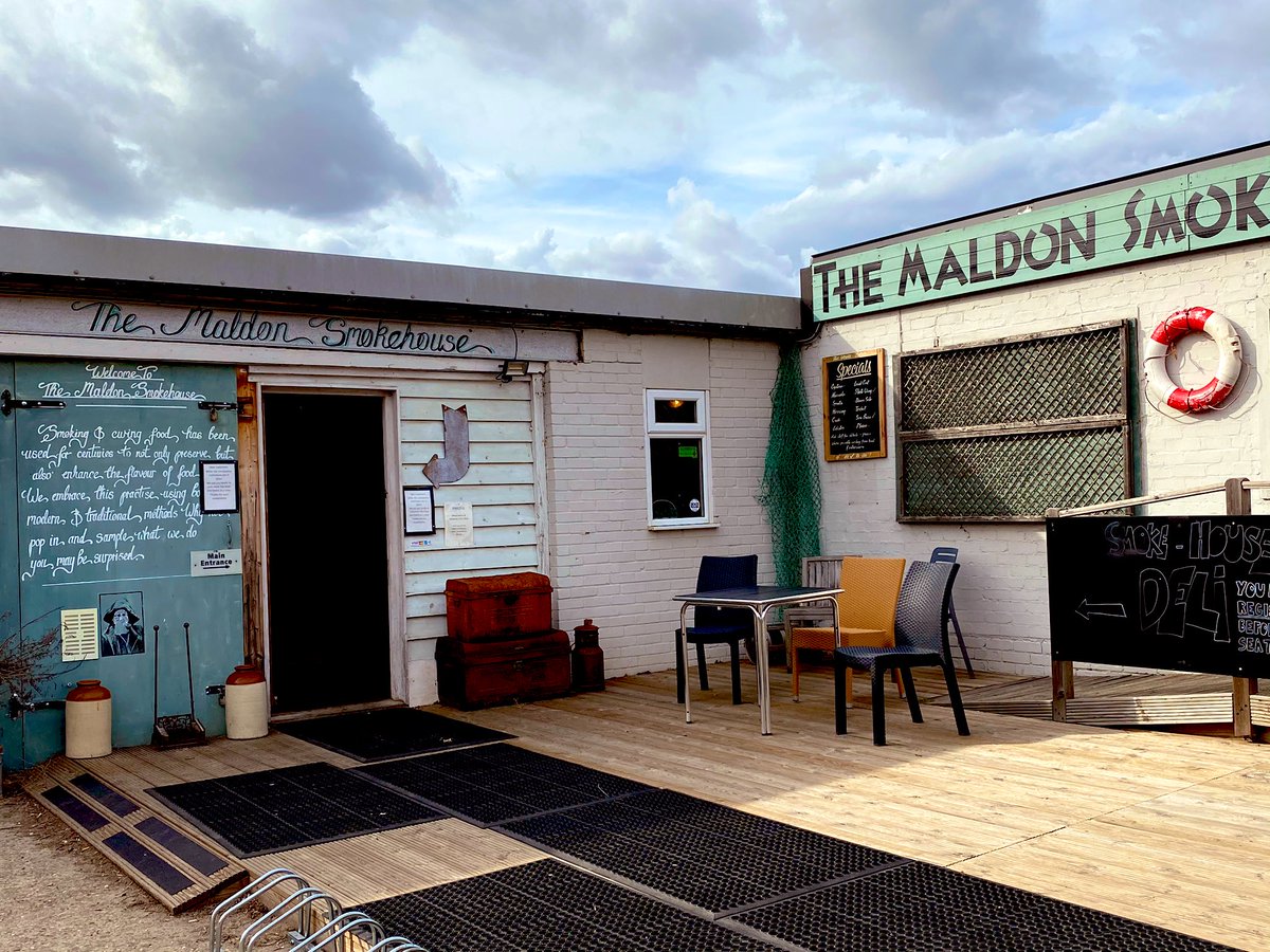 Nice day out in #Maldon. Yummy lunch break. #Prawns and #scallops in #butter and #garlic. Followed by a #salted #caramel #cheesecake. Thank you Maldon smokehouse for such a delicious meal. A true hidden gem. #seafood #lazysunday #dessert #chefslife