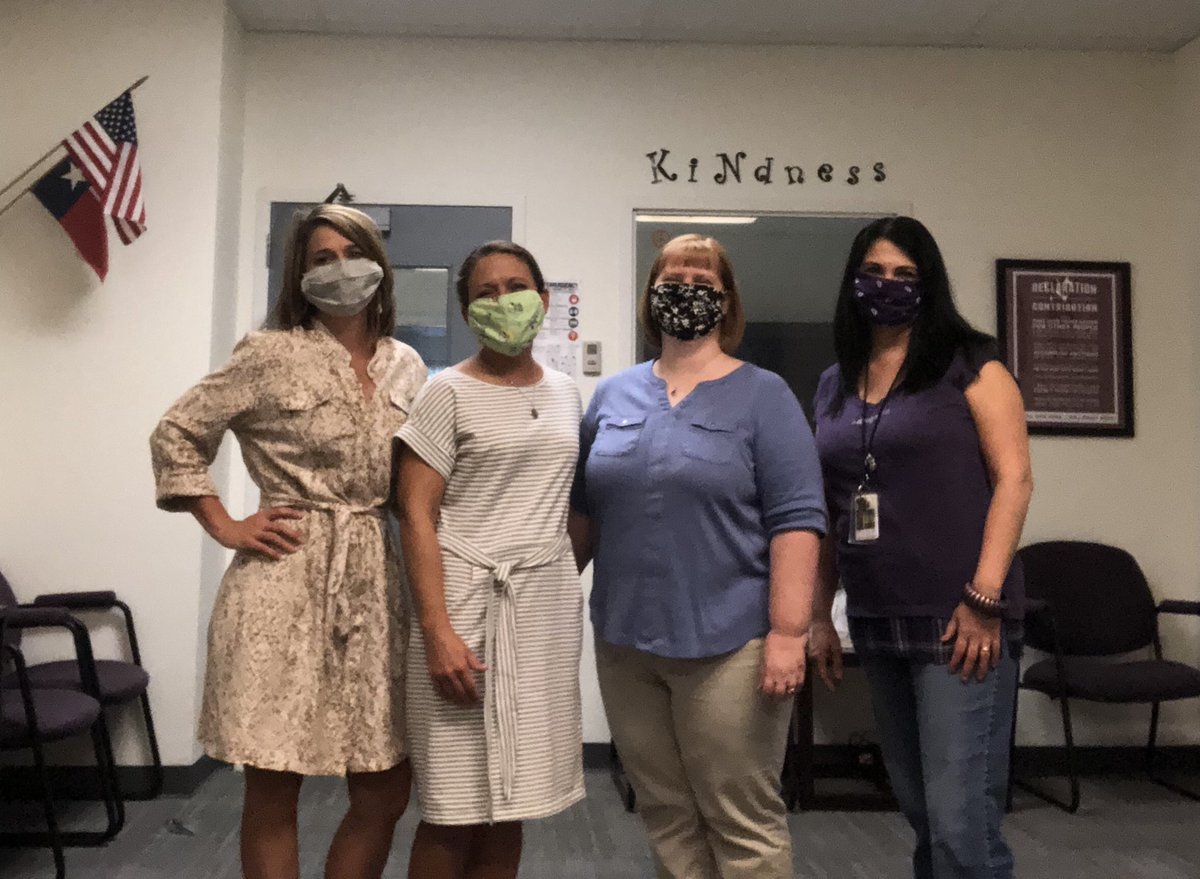CMathisBurnett's tweet photo. Hello from MHS Counseling Team. New alpha spilt; Melanie Tullis A-G, Connie Mathis-Burnett H-M, and Laureen Thompson N-Z. Angela Raley, Secretary. https://t.co/z84gzO66Sz