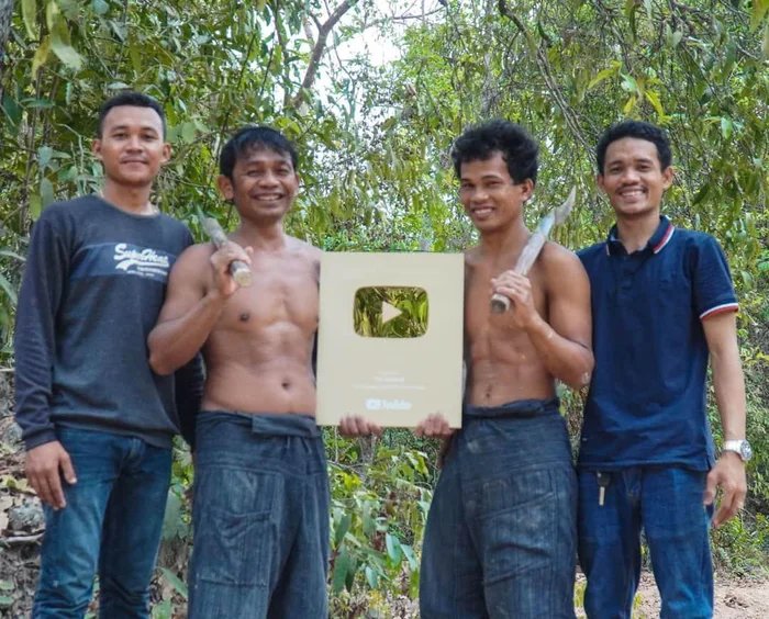 DerArto's tweet image. Эти ребята заслужили!