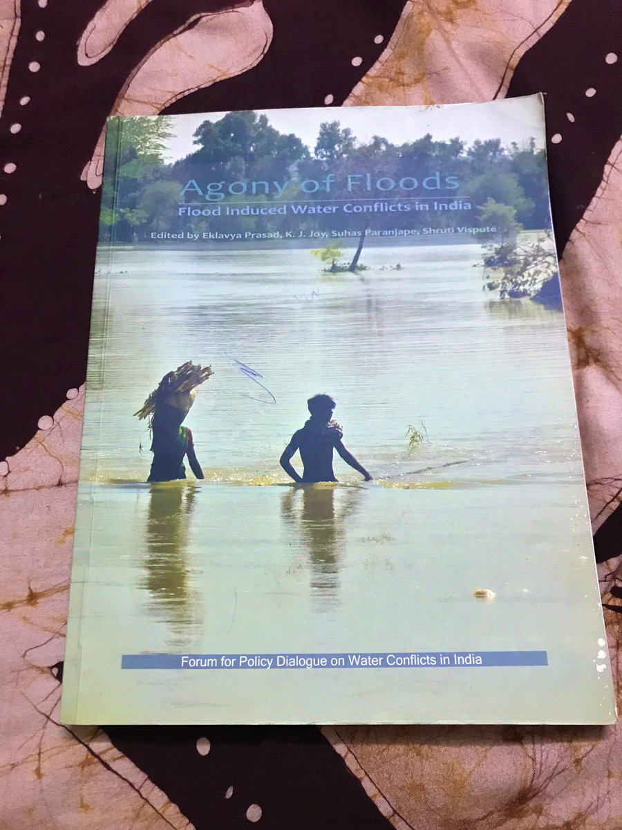 It all started in late 2011 when I was expecting my second child. Water Conflict Forum & my friend  @Watervagabond suggested I write a chapter on Mumbai floods for the upcoming publication. I wasn’t sure as my baby was due soon, but decided to write. Best decision!