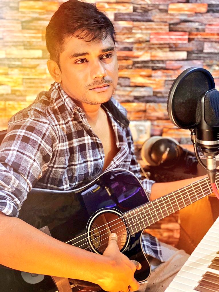 kayaldevaraj's tweet photo. July 30th,
Music Director @SamCSmusic Birthday.
#HappyBirthdaySamCS
#HappyBirthday #SamCS
#MusicDirectorSamCS
#HBDSamCS
#SamCSBirthday
@proyuvraaj @RIAZtheboss @idiamondbabu @esakkimuthuk @PRO_Priya @johnsoncinepro
ஜூலை 30ம் தேதி, இசை அமைப்பாளர் சாம் சி.எஸ் பிறந்தநாள். https://t.co/cIB0FAfocE