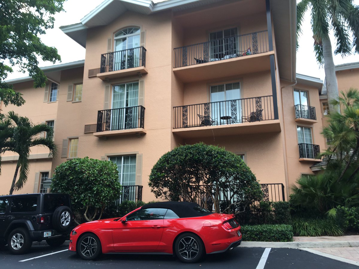 80sbabyA's tweet photo. Home away from home ❤️❤️❤️ https://t.co/LaIRioQloi