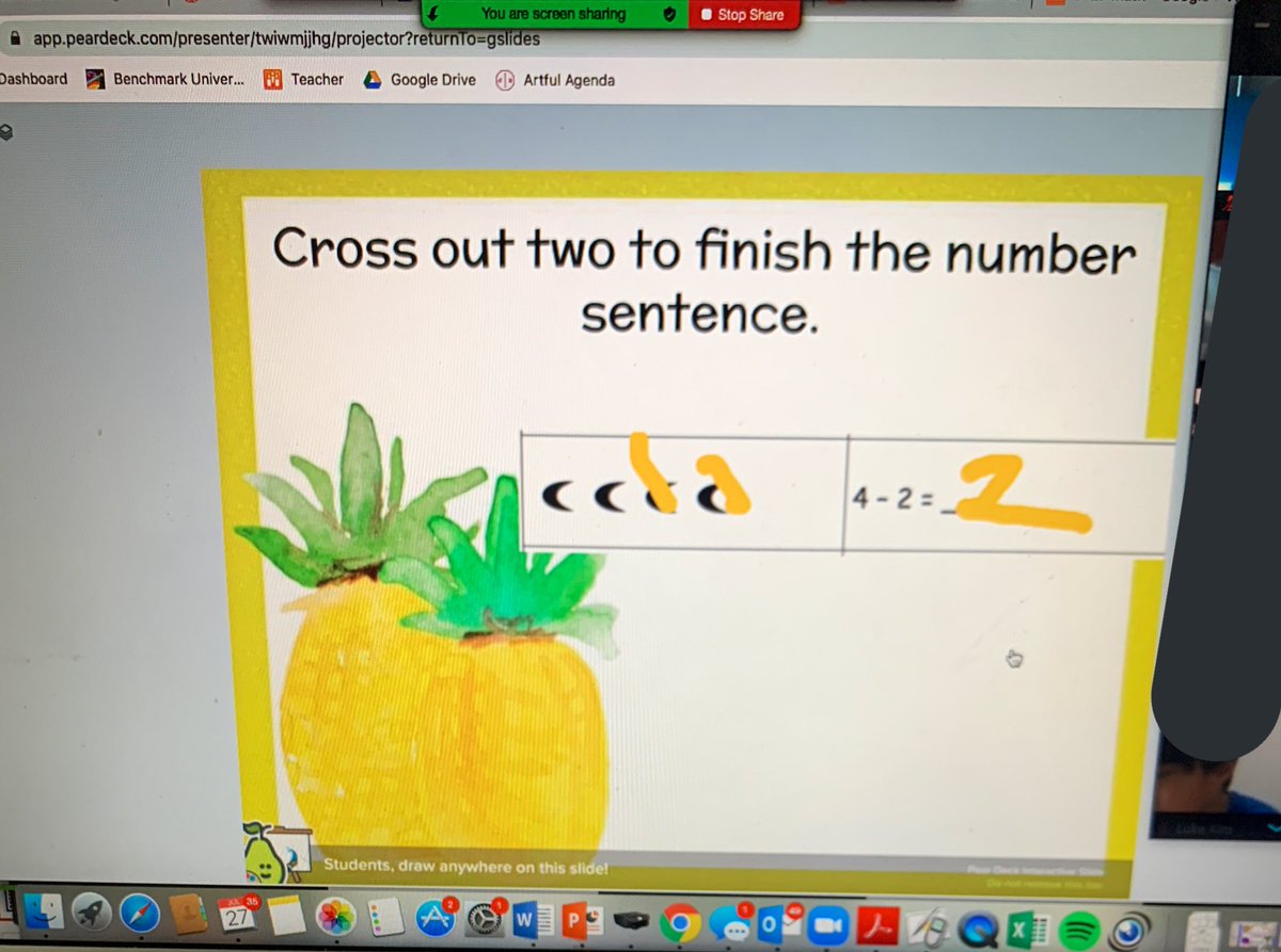 Lindsay Simons 🍍 tweet media