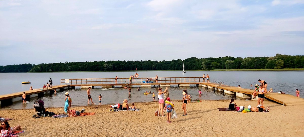 dotur57's tweet photo. #Lato w pełni ☀️⛵
#mazury #warmiaimazury #jezioro #plaża #summertime #summer #lake #nature #landscape #beach #yacht #holidays #beachlife #sea #landscapephotography #masuria #rastenburg #Poland https://t.co/UwxcY9jsQU