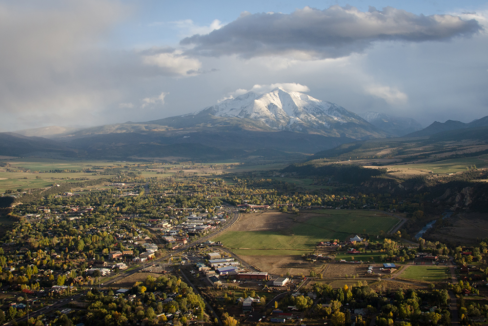 Colorado's tweet photo. In the quaint mountain town of Carbondale, Colorado, creativity seems to grow from the ground up. https://t.co/Gb1NahsY9C https://t.co/F3wvKKvalN