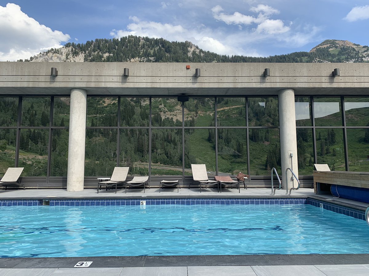 AngieReedLV76's tweet photo. Missing these views from last week. I have to visit @Snowbird again before summer is over. Especially the #CliffSpa. It is so relaxing! #Utah #HiddenPeak #SnowbirdSummer #beUtahful https://t.co/9DEVWO3FXm