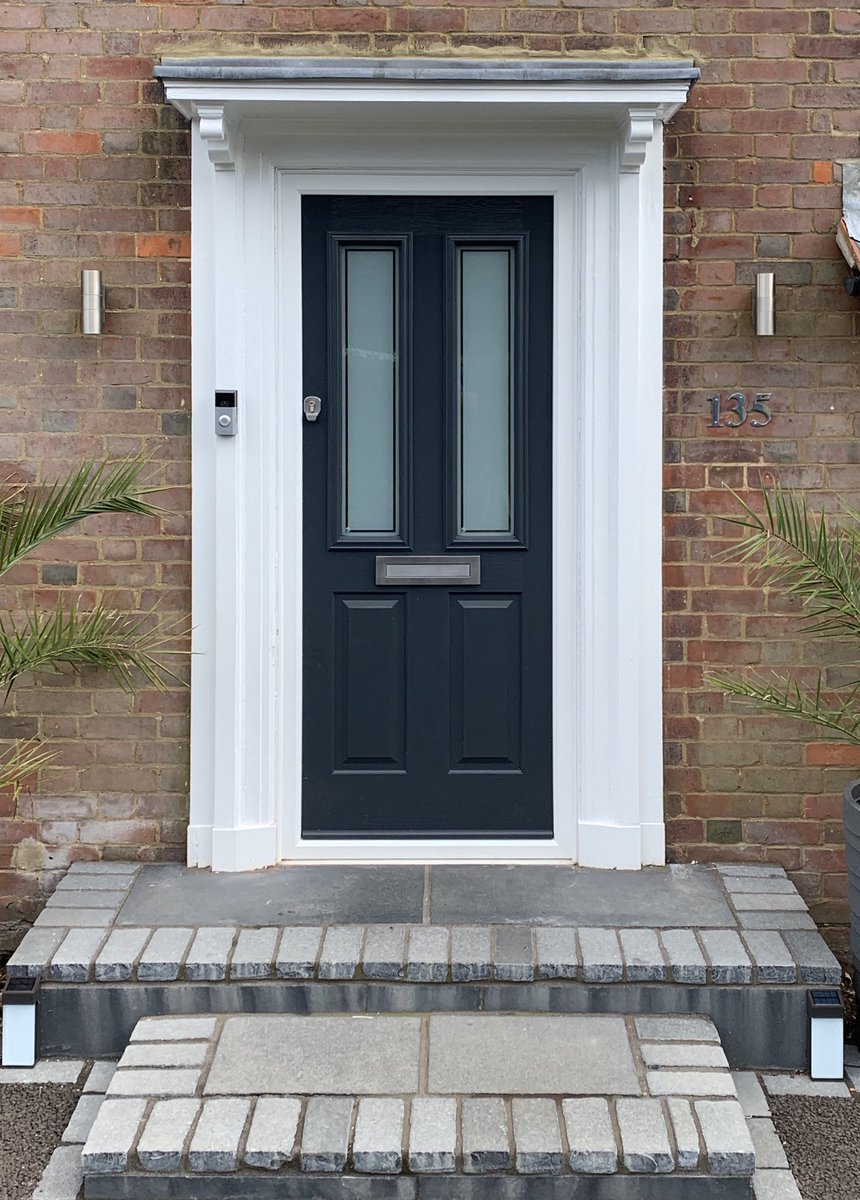 presswarm1973's tweet photo. Just fitted today in Welwyn Garden City. This is a @SolidorLtd Ludlow in anthracite grey. Looks great ! https://t.co/llCLcYUag5