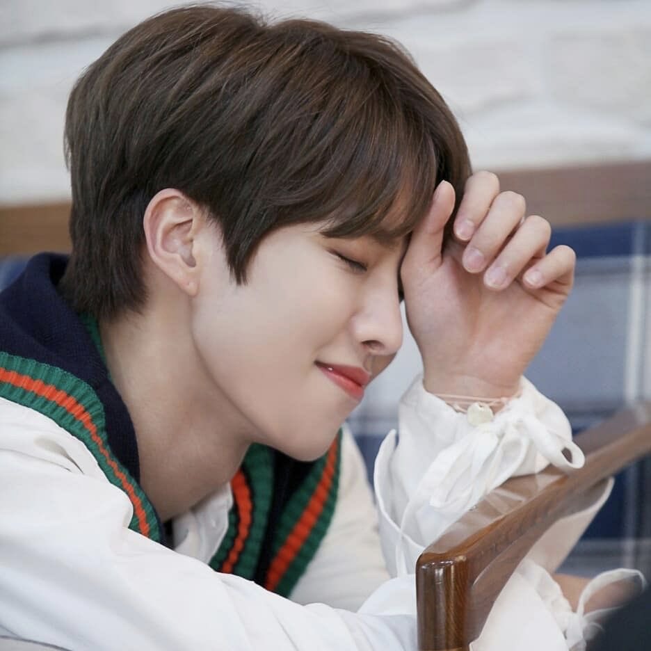 lee daeyeol - lan xichen- wangji (jangjun)’s older brother - very responsible- leadership skills !!- knows a lot more than you think- but somehow still kinda naive- very lovable- has a dorky side to them - lowkey lets the youngers mess around a bit- reliable