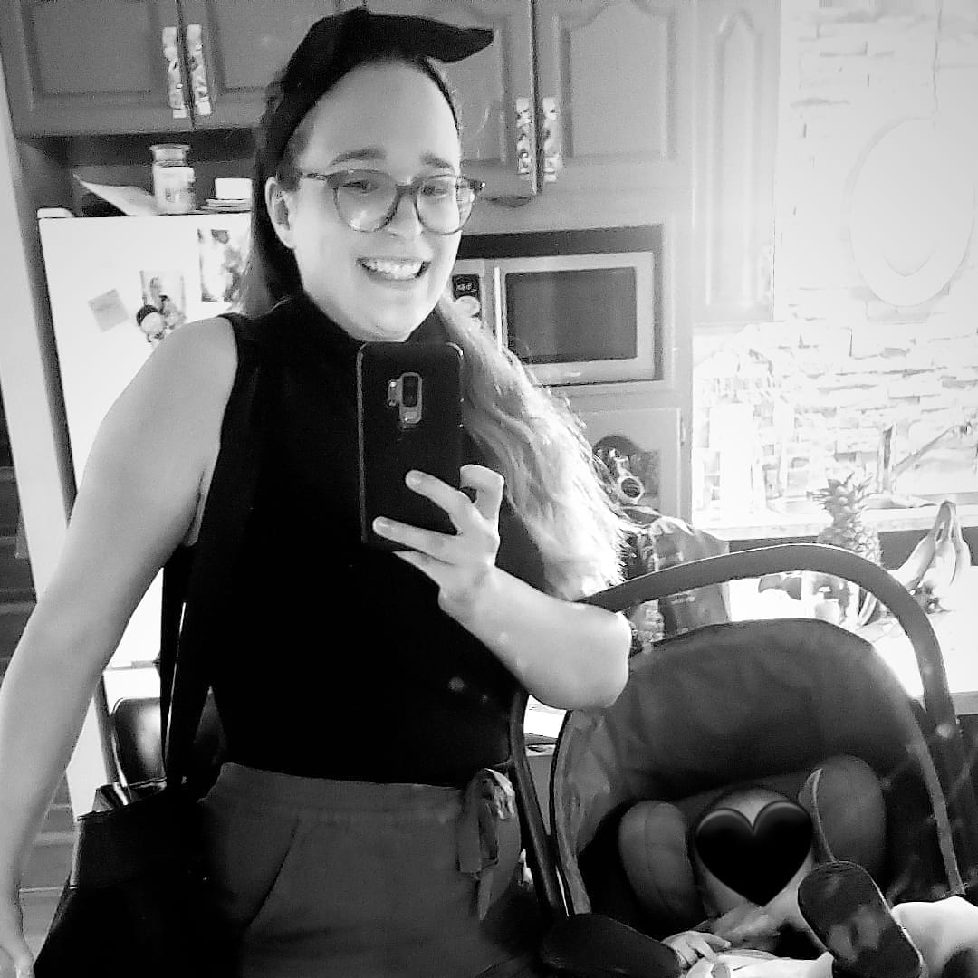 MajorCaro's tweet photo. #ChallengeAccepted
Ma fille, tu as les mêmes droits que les gars.Tu es aussi forte qu'eux et peux avoir un gros caractère. Tu n'as pas à rester à la maison et faire du ménage! Ne laisse personne te dire quoi penser, dire ou faire. Tu peux t'affirmer et être tout ce que tu veux!🖤 https://t.co/84twRK0VEX