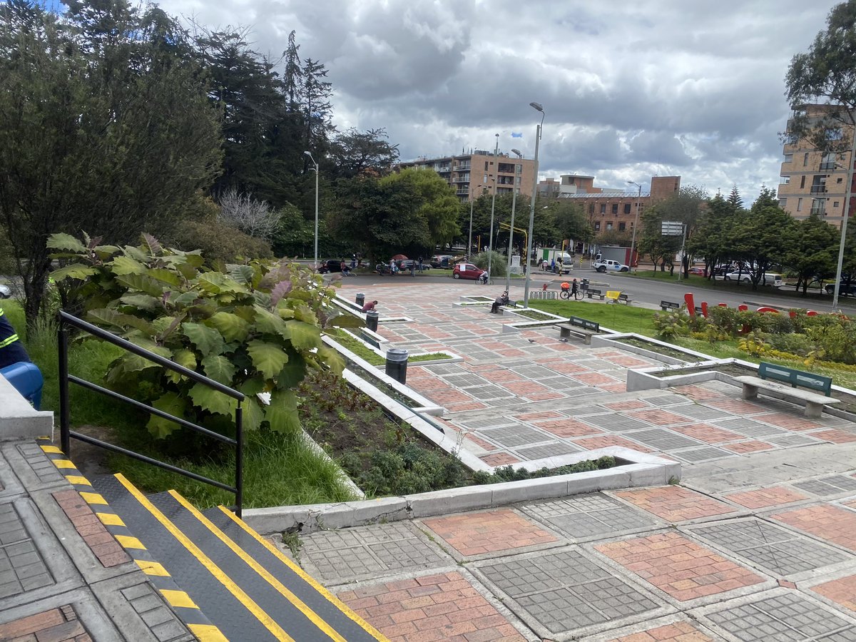 Si no has profanado este lugar con alcohol o vicio, déjame decirte que no eres un arbolito de verdad.