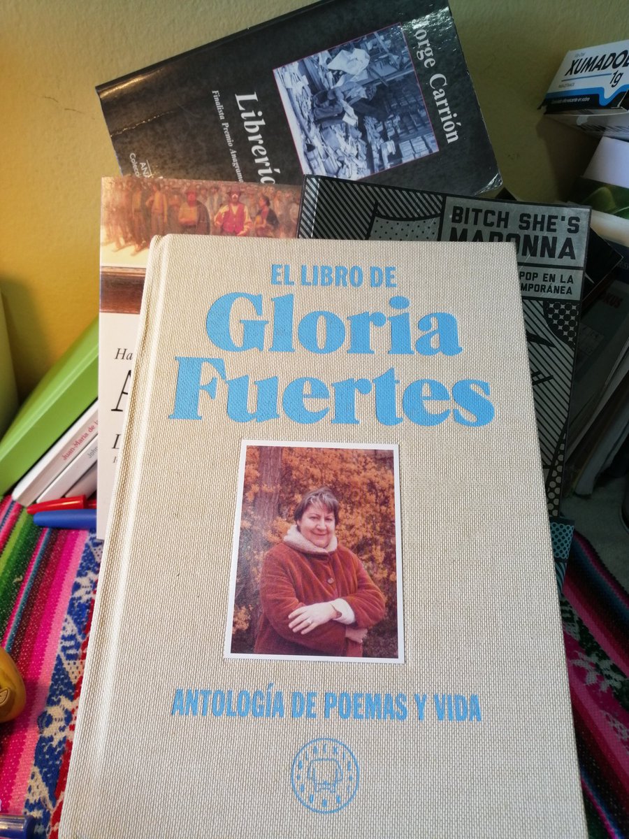 OM_RCastro's tweet photo. #NiUnDiaSinGloria
@xcascantex @BlackieBooks @DosBigotesEdit @jorgecarrion21 @GloriaFuertes_ @GloriFuertesBot @Rafael_Narbona #NoSinVosotras
#hannaharendt @PilarBellver @anisakisshushi @SofiSofi91 @_AndreaRuiz_ @claaudiaa_zz
#GloriaFuertes https://t.co/EeJX6Tj639
