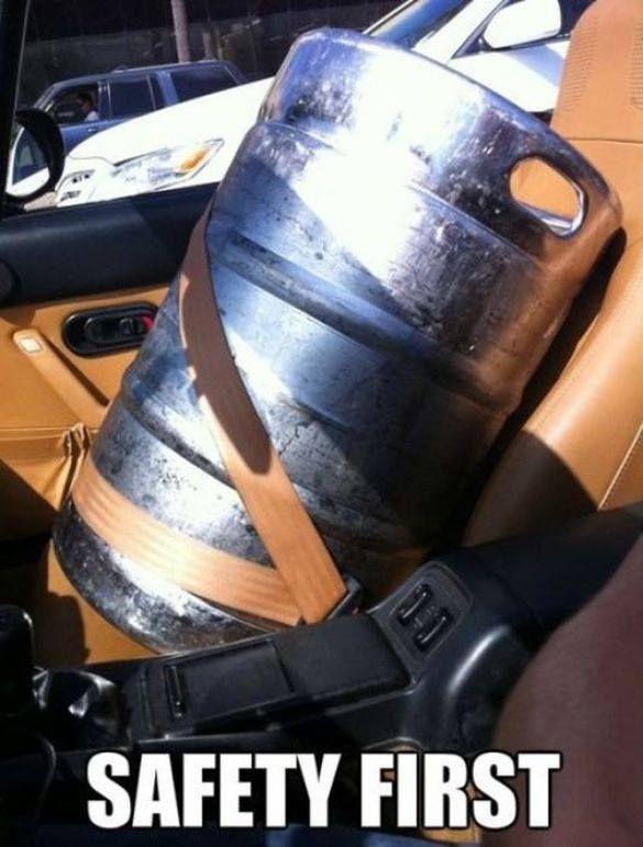 Divots_Brewing's tweet photo. Own a kegerator, and want to stock it with a tasty local beer? You're in luck! Divots brewery as got you covered with 5 gallon and 15.5 gallon kegs available for sale. Call today and get a pricing and availability! 402-844-2981! https://t.co/0y2PzFwnZA