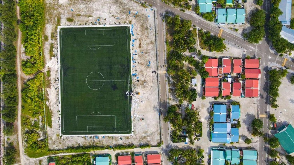 riyazrasheed_'s tweet photo. ވިލުފުށީގަ ފީފާ  އެޕްރޫ  ފުޓްބޯޅަ  ބޮޑު  ދަނޑެއް  އެލުމަކީ  އަޅުގަނޑުގެ ވަރަށް ބޮޑު އުންމީދެއް އިންޝާﷲ މިއަދު އެކަން މިވަނީ ޚާސިލުވެފަ  !!! https://t.co/nBeAHPM28M