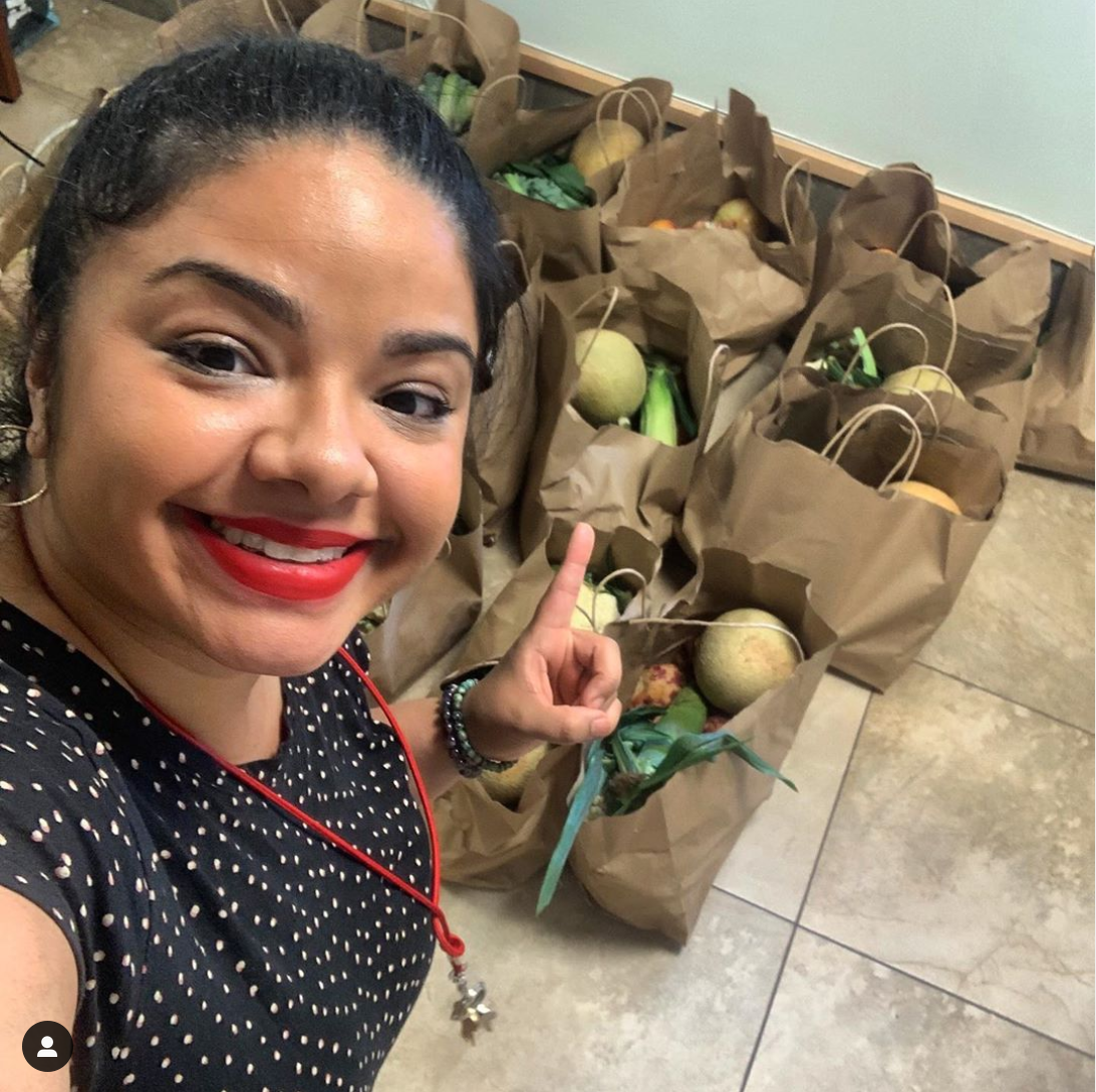 LanternCS's tweet photo. Thank you New Roots Farm for supplying fresh produce to our tenants! 🙌🥕 #Grateful #RescueOrg #NewRoots #GrownInTheBronx #UrbanFarming #community #FoodSecurity https://t.co/Dmx28ifTsS