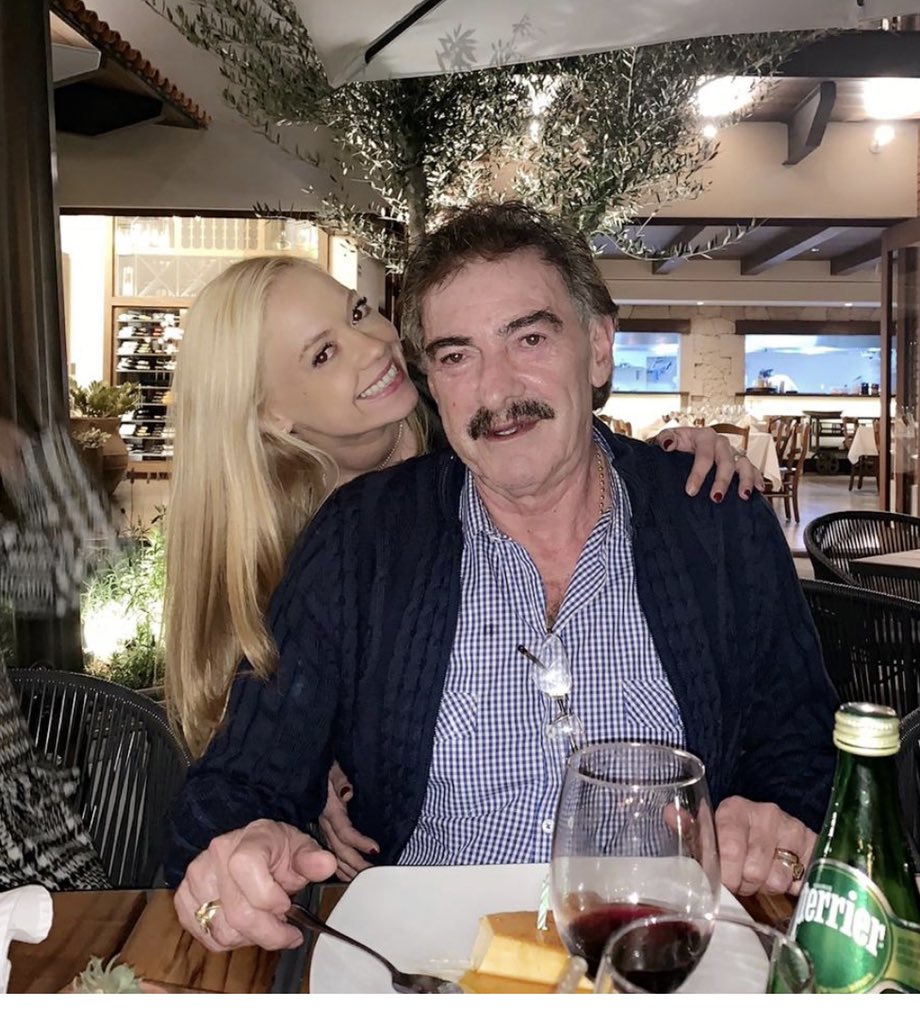 RicardoLaVolpeG's tweet photo. Feliz cumple hijita @CINTIALVG te amo !!! https://t.co/XKo9yV86uL