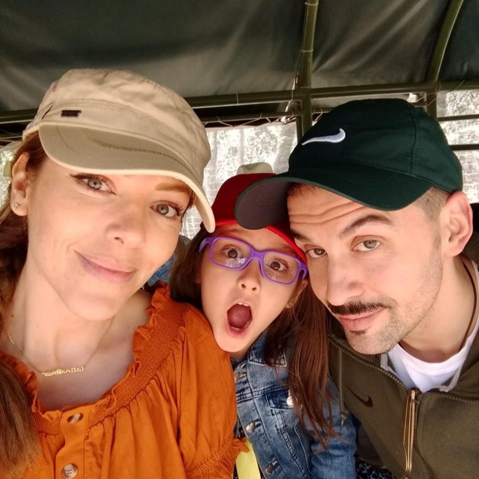 Estamos a un par de semanas de convertirnos en una familia de 4 🙌🏻🙌🏻  
¿Algún consejo? 😀🤯🙆🏼‍♀️