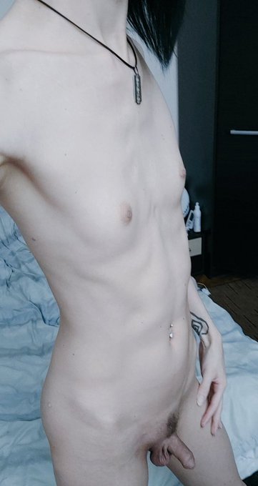 My boobies almost non existent https://t.co/y59WyWKMOl<a href="/tag/mvsales"class="tags"><span>#mvsales</span></a><a href="/tag/mvtrans"class="tags"><span>#mvtrans</span></a>