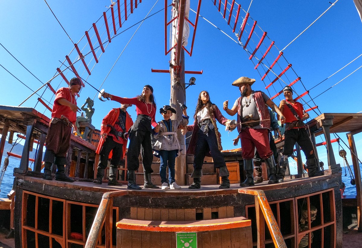 ¡No te quedes fuera y reserva en nuestro sitio web con un súper descuento! 😎 🏴‍☠️ Ahoooy

⚓️ barcopiratavallarta.com ⚓️ #PirateShipVallarta